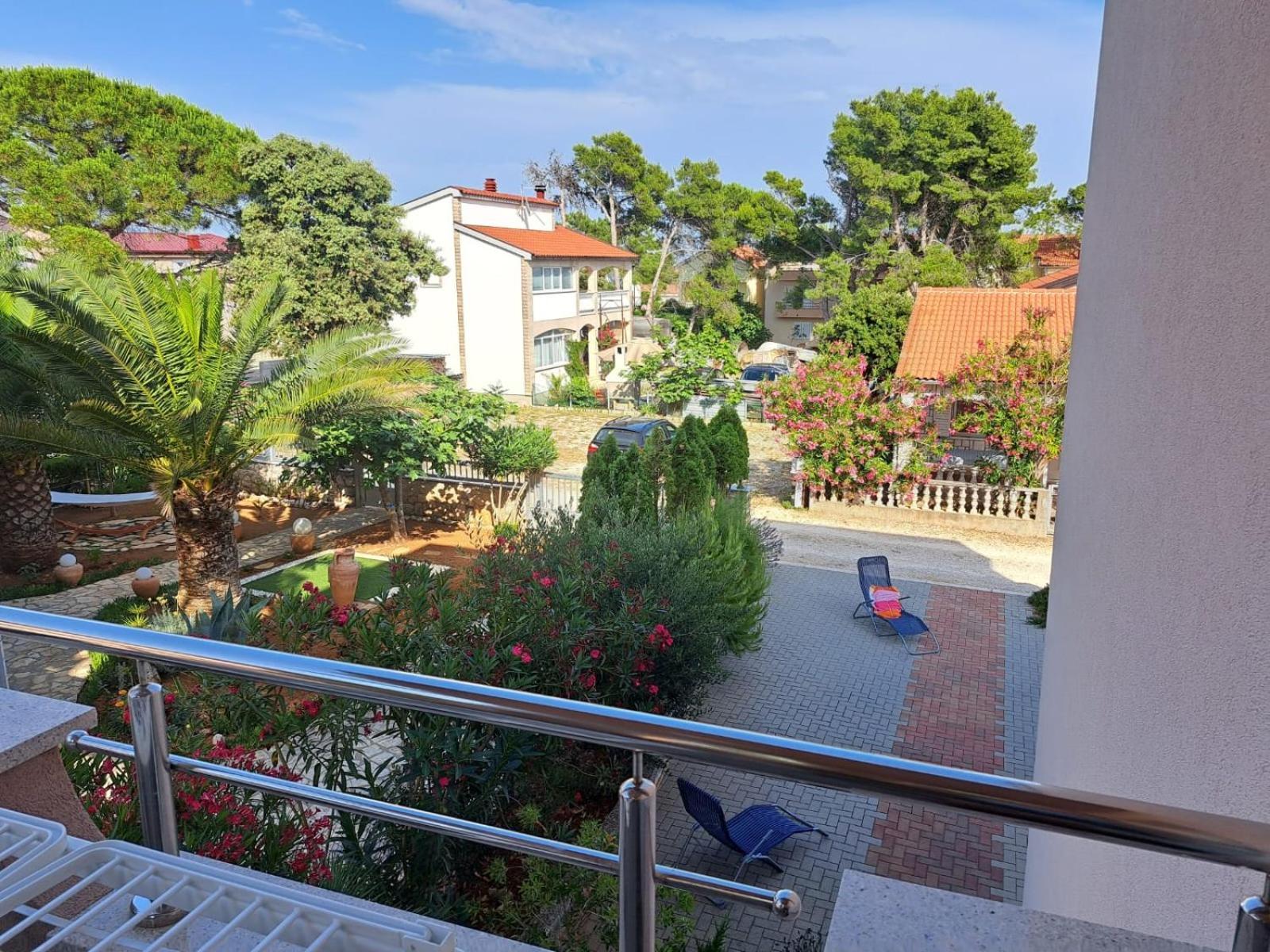 Apartmani Vukadin Vir Exterior photo